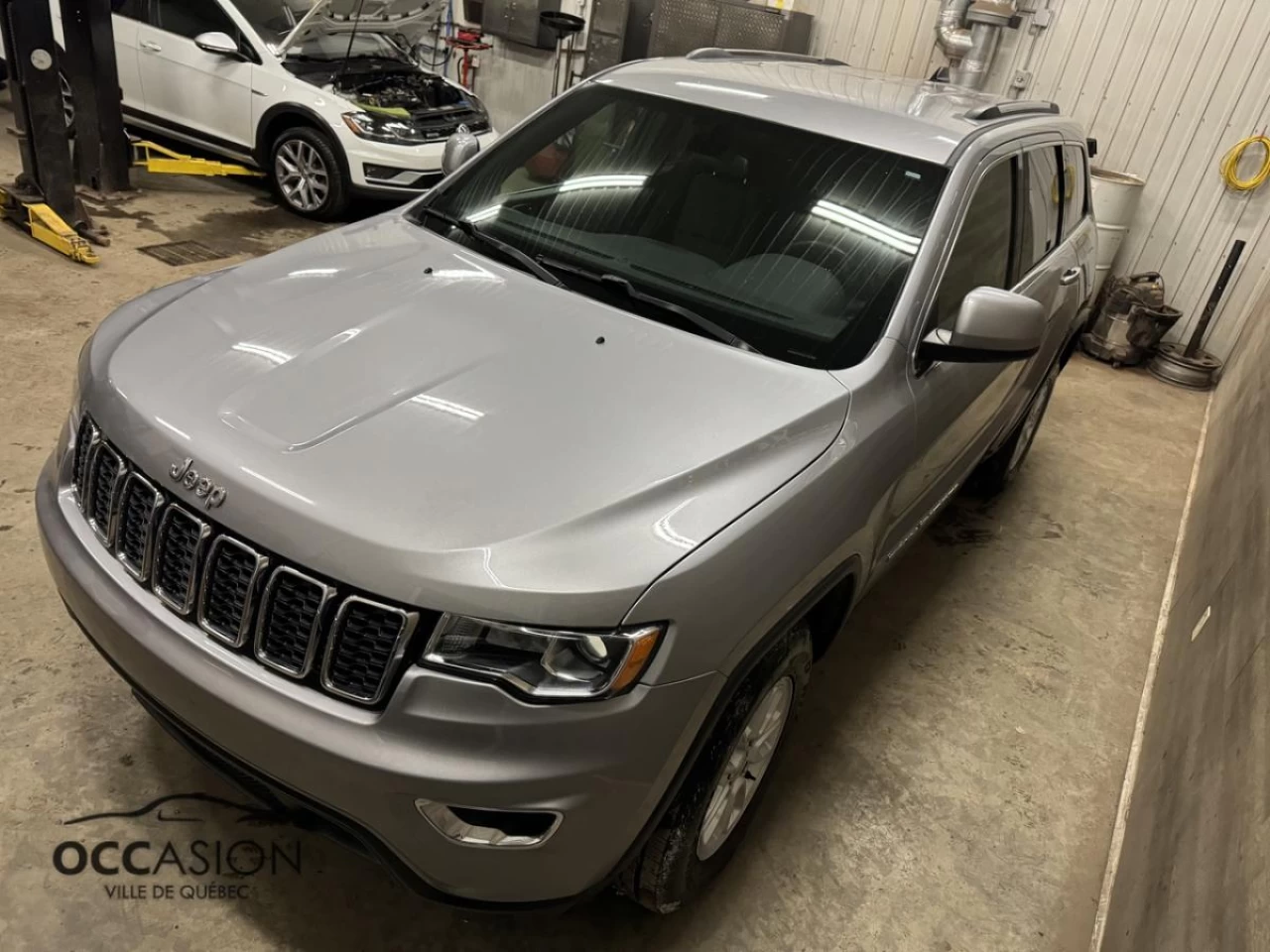 2018 Jeep Grand Cherokee Laredo 4x4 Main Image