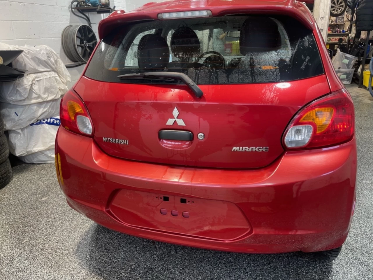 2015 Mitsubishi Mirage ES Image principale