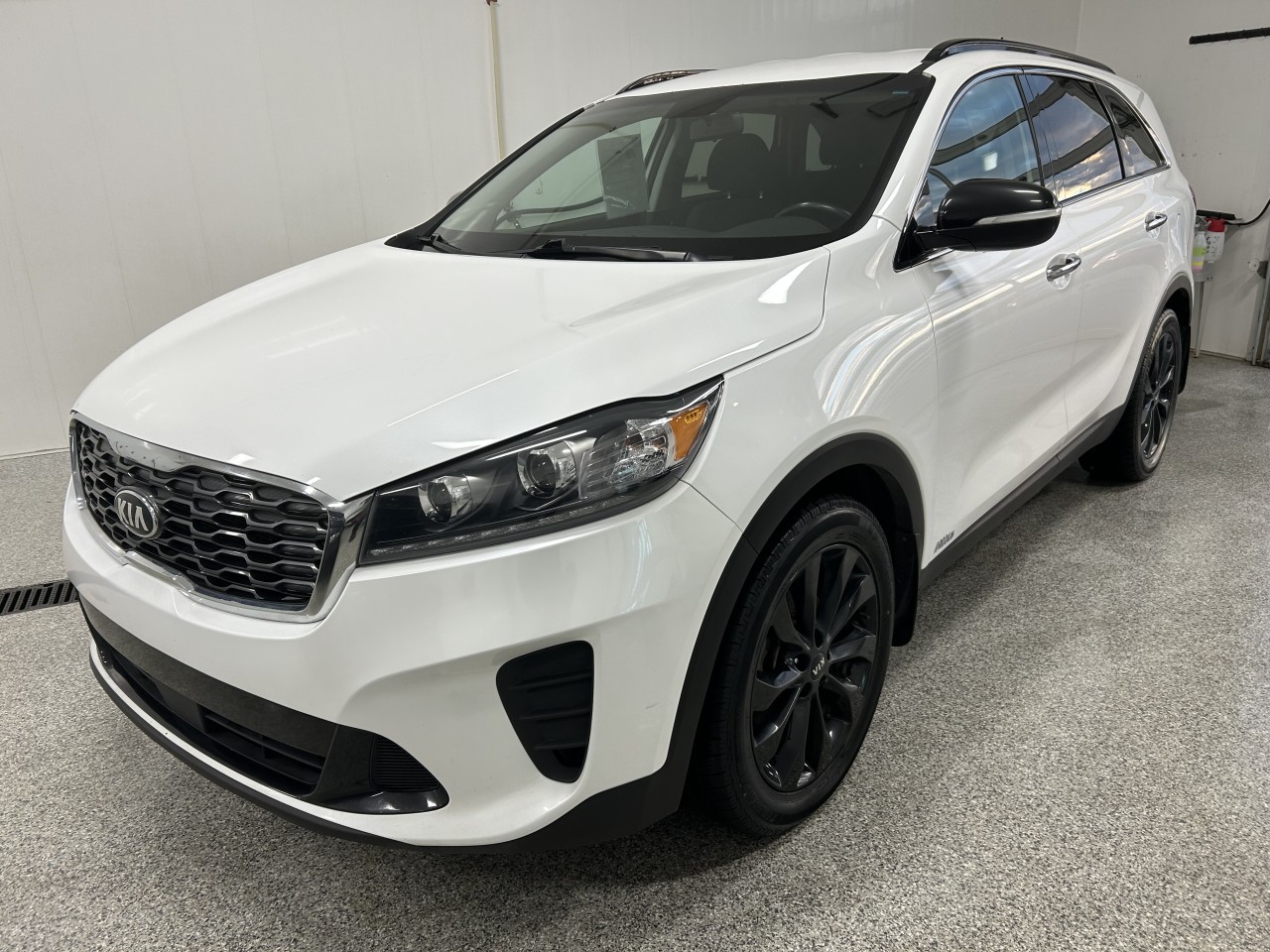 Kia 2020 Sorento Black Line V6