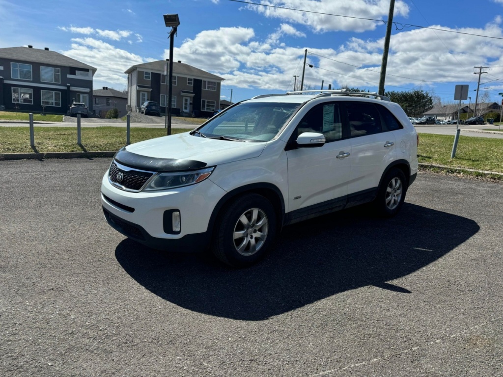 KIA 2015 Sorento LX